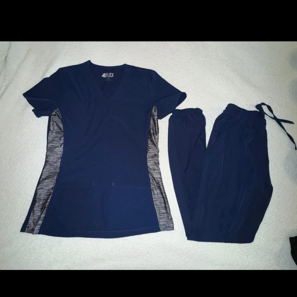 4FLEX scrub set